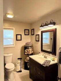 Great Mid-to-Downtown Location only 30 menuets to Glacier National Park! - Image 4