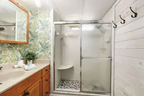 3 Bedroom, Comfy Home Dade City, Gated Community - Image 5