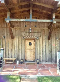 Moonlight Country Cabin -Brand New Custom Build Secluded for a Romantic Getaway! - Image 4