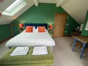 Stunning 1-bed in Bruton Somerset, Stunning Views - Image 4