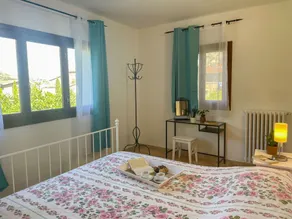 Lovely apartment for 4 guests with WIFI, pool, patio, pets allowed and panoramic view - Image 5