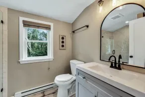 Centrally Located Hyannis Home Close To It All RPAM080 - Image 3