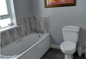 Cottage - Sleeps 6 - Parking - Image 5