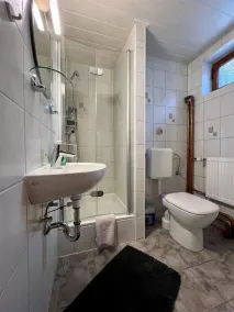 Gemuetliches-kleines-Ferienhaeuschen-Nr-3-im-Harz-fuer-max-3-Personen-inkl-Balkon - Image 2