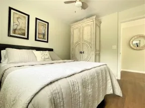 Quaint 2 bedroom cottage at Bass Lake-paddle boards, kayaks, private ramp, bikes - Image 3