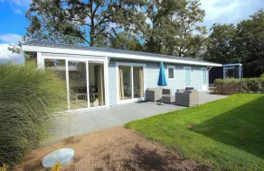 Chalet with 2 bedrooms and a terrace - Image 5