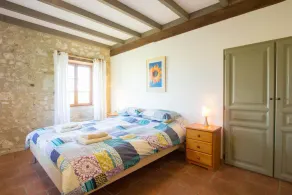 Heated pool, single-storey, rural location. Near restaurants and historic towns - Image 4