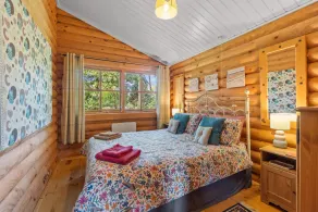 Authentic timber lodge located in Devon's heart at the edge of glorious Dartmoor - Image 2