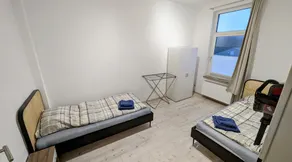 Central apartment for 3 people with kitchen & washing machine - Image 4