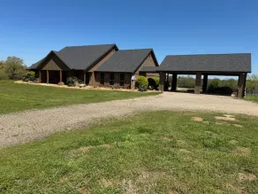Secluded 5BR Ranch house: Heated Pool, Fishing Pond, Relaxing & Scenic Views 13+ - Image 3