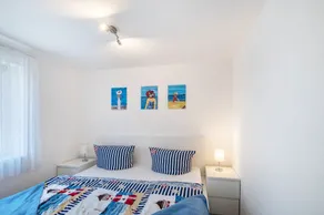 Ferienwohnung \"Strandnaher Bungalow\" mit Privatterrasse und WLAN - Image 4