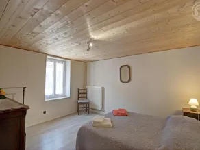 Gîte chaleureux avec animaux admis et wifi à Saint-Jean-la-Vêtre - Image 5