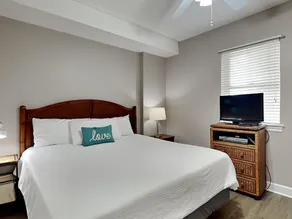 Regency Isle by Meyer Vacation Rentals - Image 4
