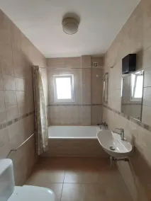 NERJA HOUSE-6 sovepladser.  Store visninger og walkable til centrum. POOL - A / C - WIFI - Image 3