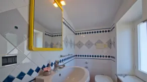 Tolle Aussicht der Villa, privater Pool und einfacher Zugang zum Garten, 1 km. von Ravello, Parkplatz - Image 2