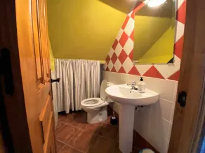 House - Image 3