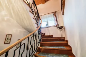 Vintage Apartment in Fugen Near Ski Area - Image 3