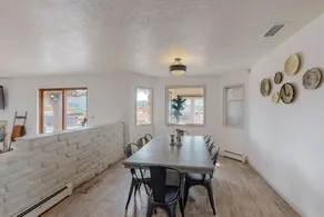🏊‍♂️Indoor Heated Pool♨️Hot Tub♨️Sauna, Foosball🧳Sleeps 18🌄Mtn Views - Image 4