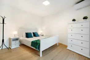 Vacation Home in Porto Santo \"Fonte São João\" with Private Terrace & Wi-Fi - Image 4