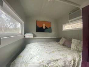 Perfect Getaway on a beautiful creek with trails, outdoor bath/shower, near town - Image 5