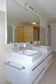 Luxusappartment mit privatem Pool in Sala Comacina für 2-4 Personen - Image 4