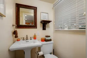 Luxe Home on Boutique Farms with Animals -5 mins from Beach - Image 4