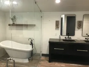 Modern cabin on beautiful Lake Greeson 45 minutes from Hot Springs! - Image 5