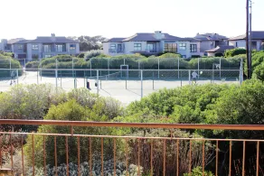 Ellefsen Golf Suite 115, Langebaan, 4-sleeper - Image 4