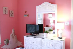 Shore Fun Condo in Lewes with pool, close to beach - Image 2