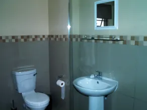 South2Sea Sea Self Catering Apartments - Image 5