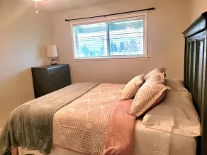 Quiet Condo Close to Hospitals - Image 4