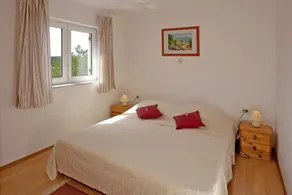 Lovely Flat with swimming pool near beach - Image 4