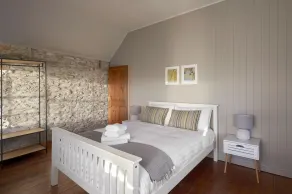 Teach Geal - 4 bedroom house - Image 5