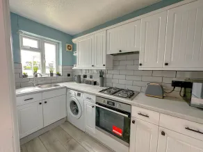 New Stylish 2 Bedroom House - Image 5