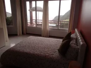 Pink House (Machico) - Image 4