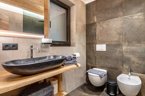 Chalet \"Blosegghof Waldblick\" con vista sulle montagne, terrazza privata e Wi-Fi - Image 4