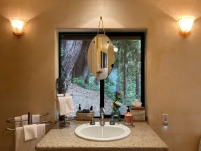 Forest Cottage in Big Sur w/Private Hiking & Hot Tub - Image 3