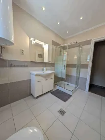 Studio near the beach with air conditioning and wifi - Image 3