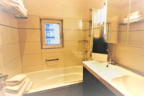Tranquil apartment in the centre of Seefeld - Image 5