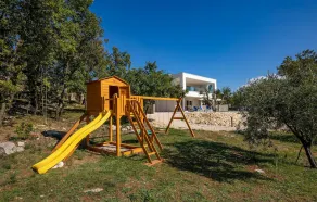 Seaview villa Deep Green in Maslenica - Image 2