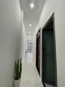 Apartment right in the floating market - Image 2