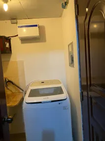4DR cute New Huge Modern❤️3 bedr pool Good transp - Image 2