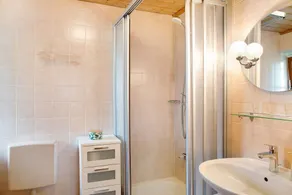 Appartamento \"Gästehaus Marianne\" con vista montagna, terrazza comune e Wi-Fi - Image 4
