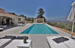 nouvelle villa  pierre naturelle avec grande piscine et superbes vues sur la mer - Image 4