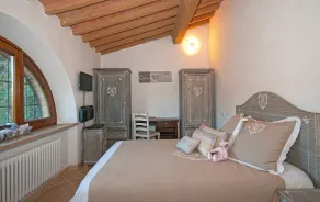 Country Home immersa nel bosco. Bella vista, piscina e vasca idromassaggio - Image 3
