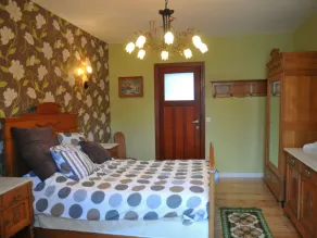 Holiday Home in Bastogne With Sauna & Bubble Bath - Image 5