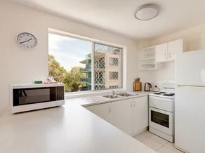 Bayview Harbourview Apartments - Image 3