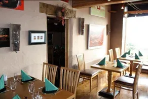 Ballyrobin Hotel - Image 4