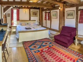 6 bedroom accommodation in Plaistow, near Petworth - Image 5