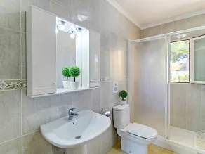 Beautiful private villa for 9 people with private pool, A/C, WIFI, TV, terrace and pets allowed - Image 3